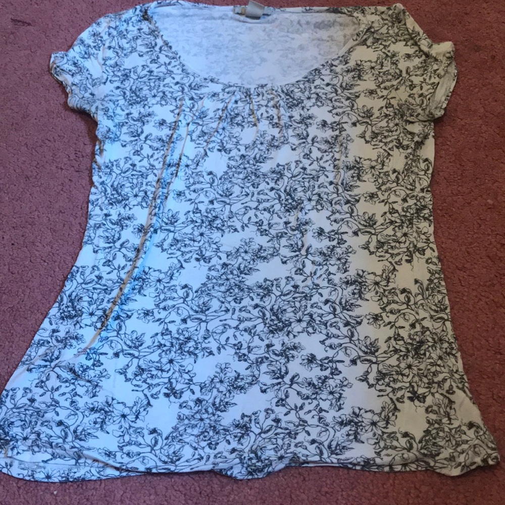 White flowery H&M shirt